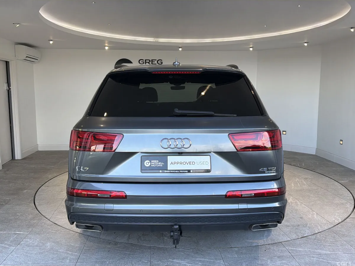Audi Q7 SUV, Diesel Hybrid, 2019, Grey