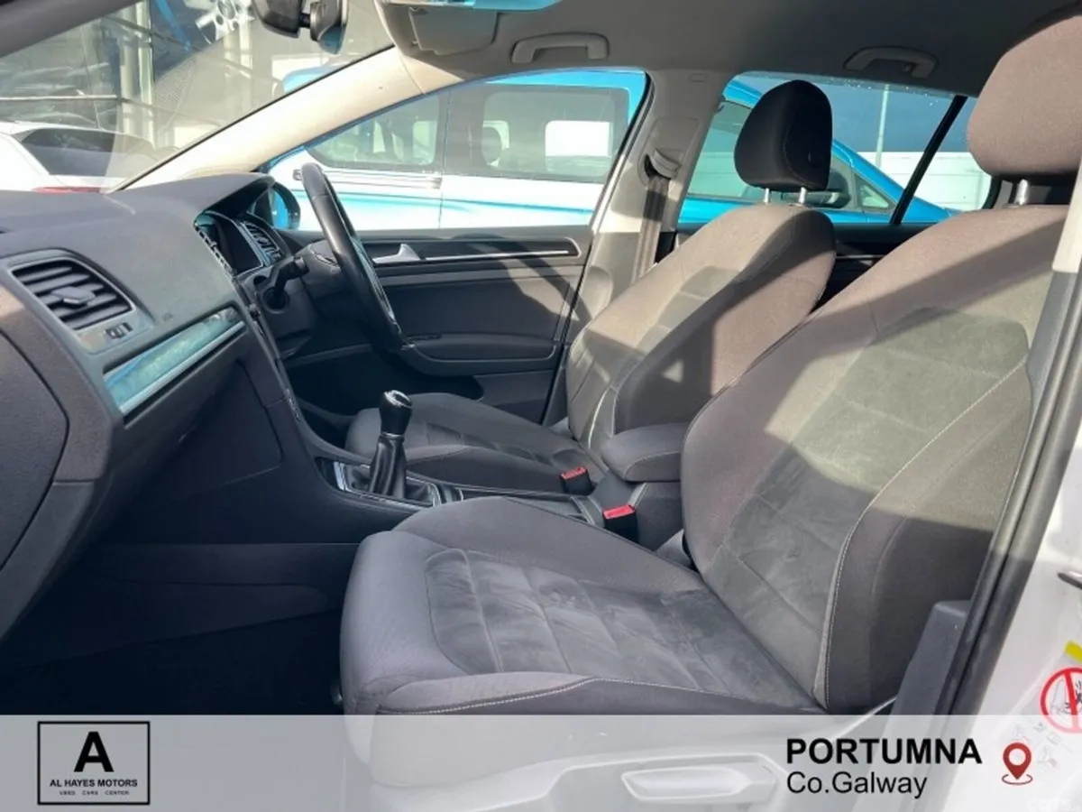 Volkswagen Golf Hatchback, Diesel, 2019, White