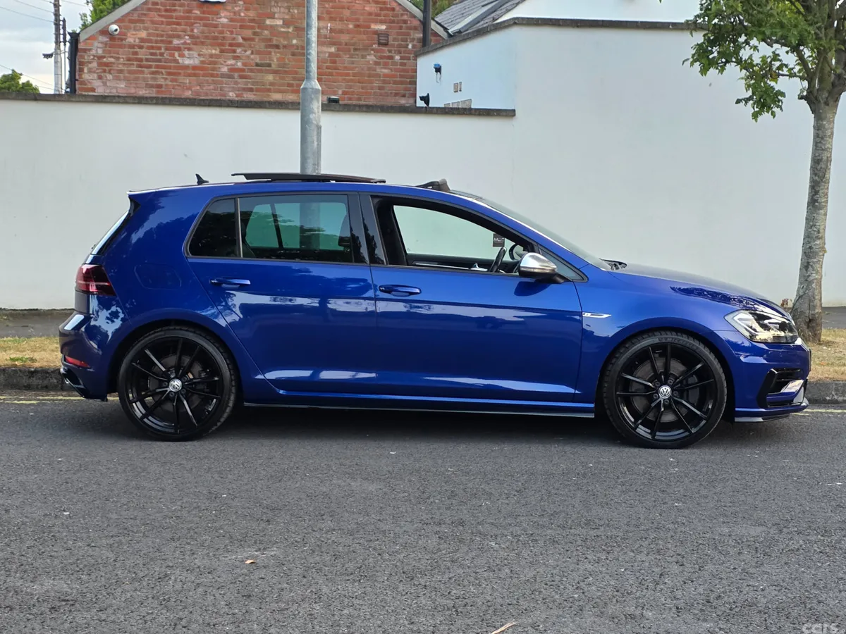 Volkswagen Golf Hatchback, Petrol, 2018, Blue