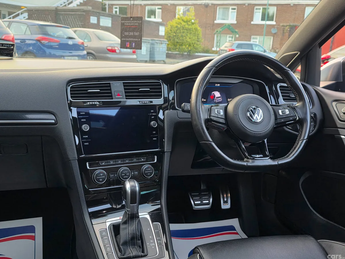 Volkswagen Golf Hatchback, Petrol, 2018, Blue