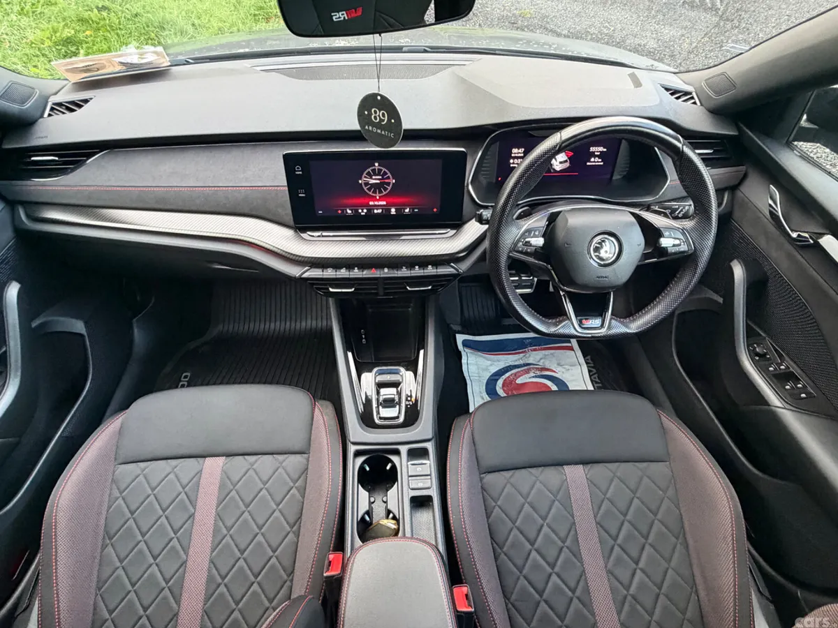 Skoda Octavia Estate, Diesel, 2024, Grey
