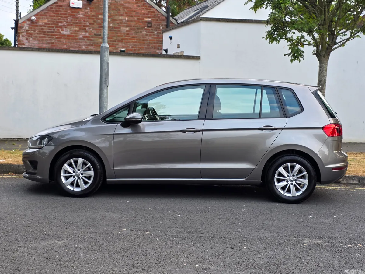 Volkswagen Golf Estate, Petrol, 2015, Grey