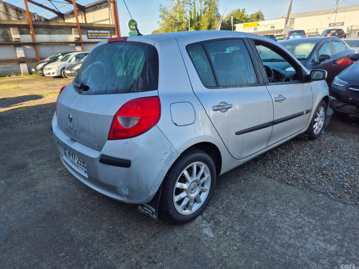 Renault Clio Hatchback, Petrol, 2008, Silver