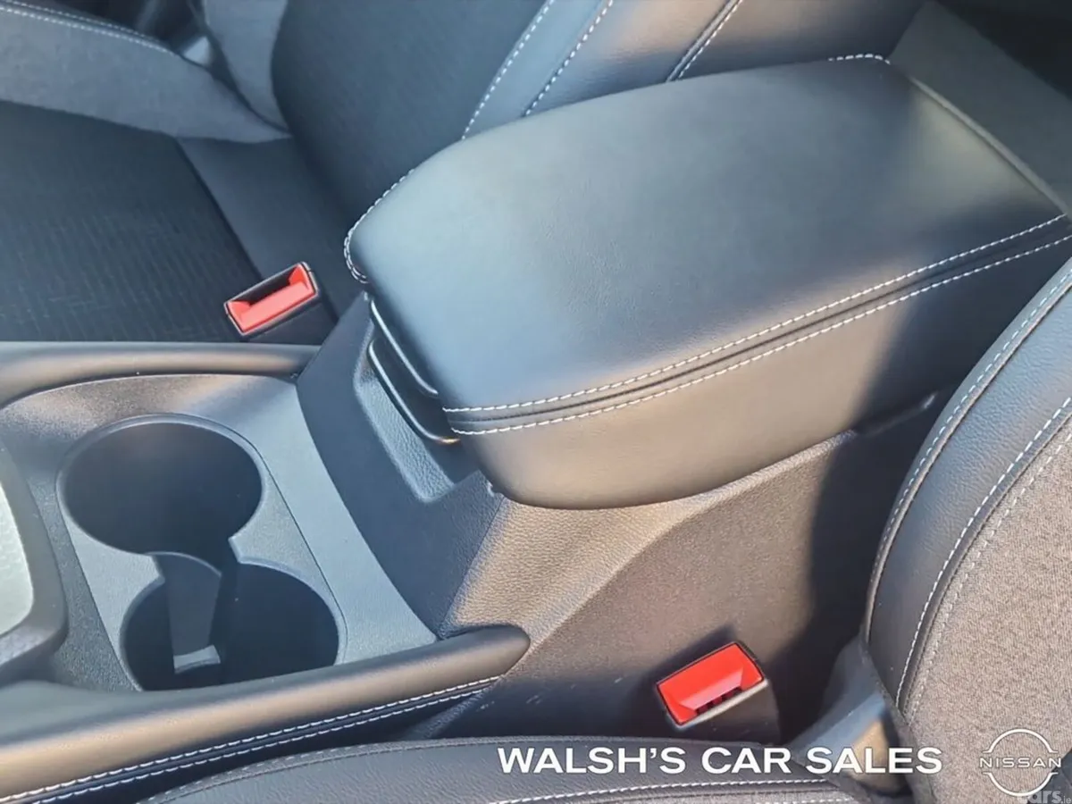Nissan Qashqai SUV, Petrol Hybrid, 2026, Blue