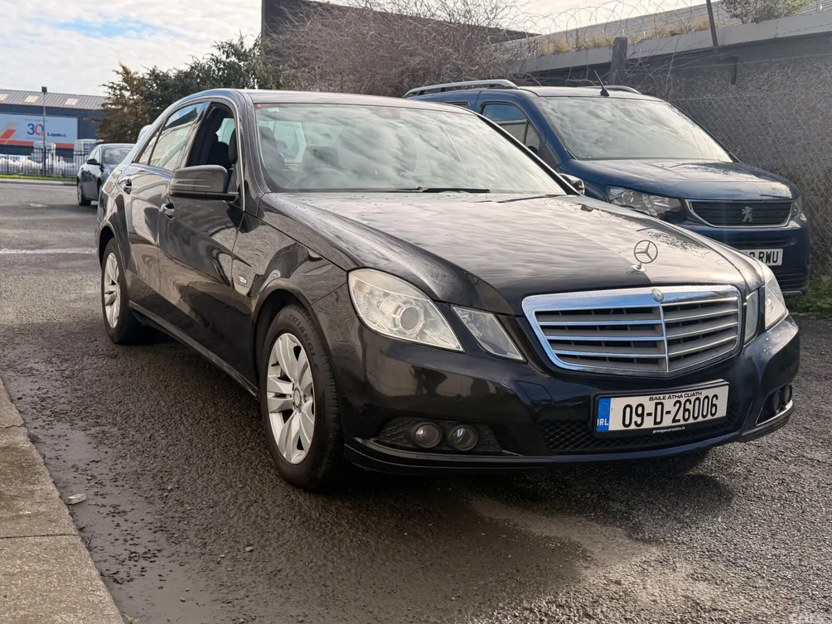 Mercedes-Benz E-Class Saloon, Diesel, 2009, Black