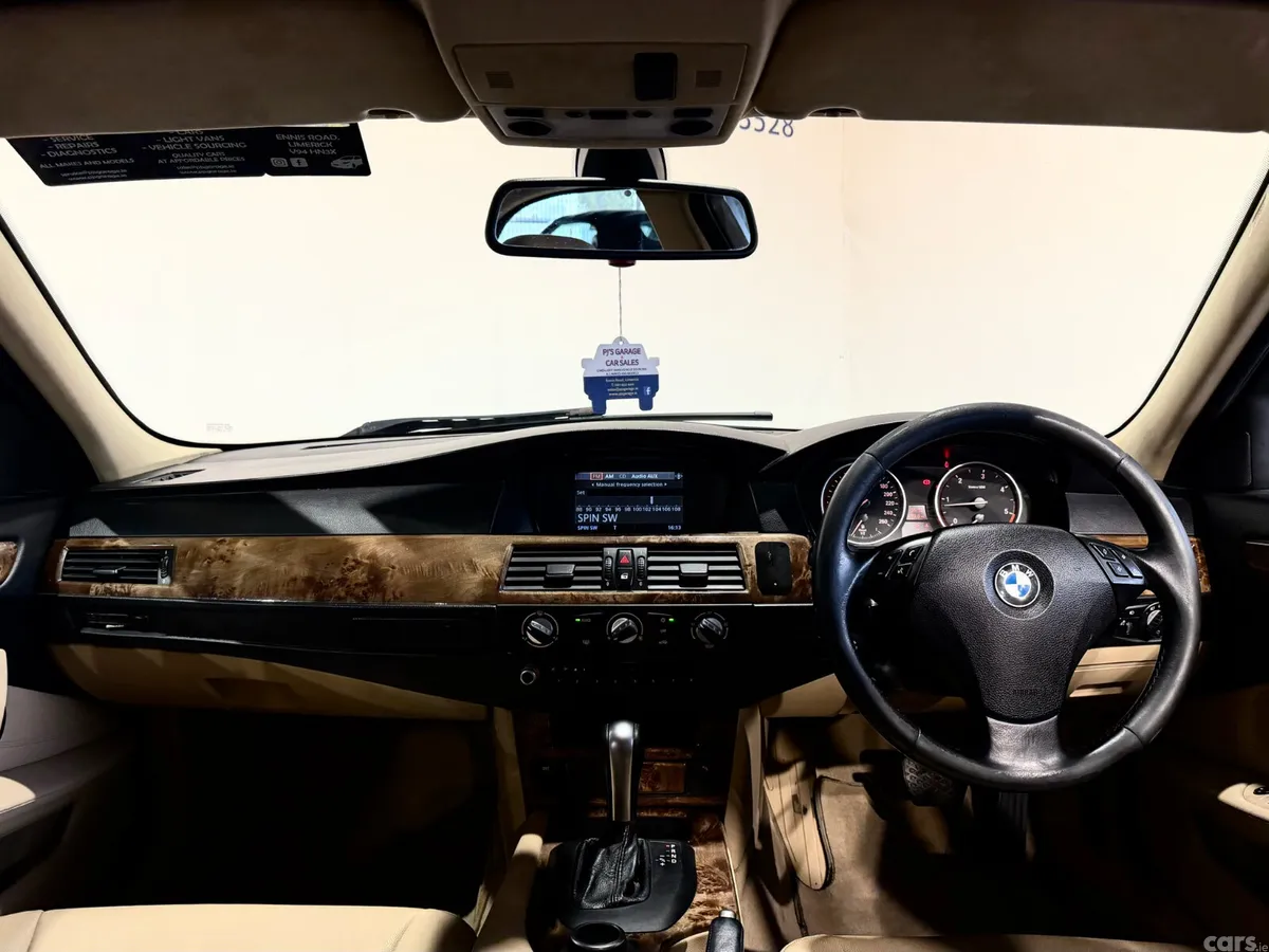 BMW 5-Series Saloon, Diesel, 2007, Silver