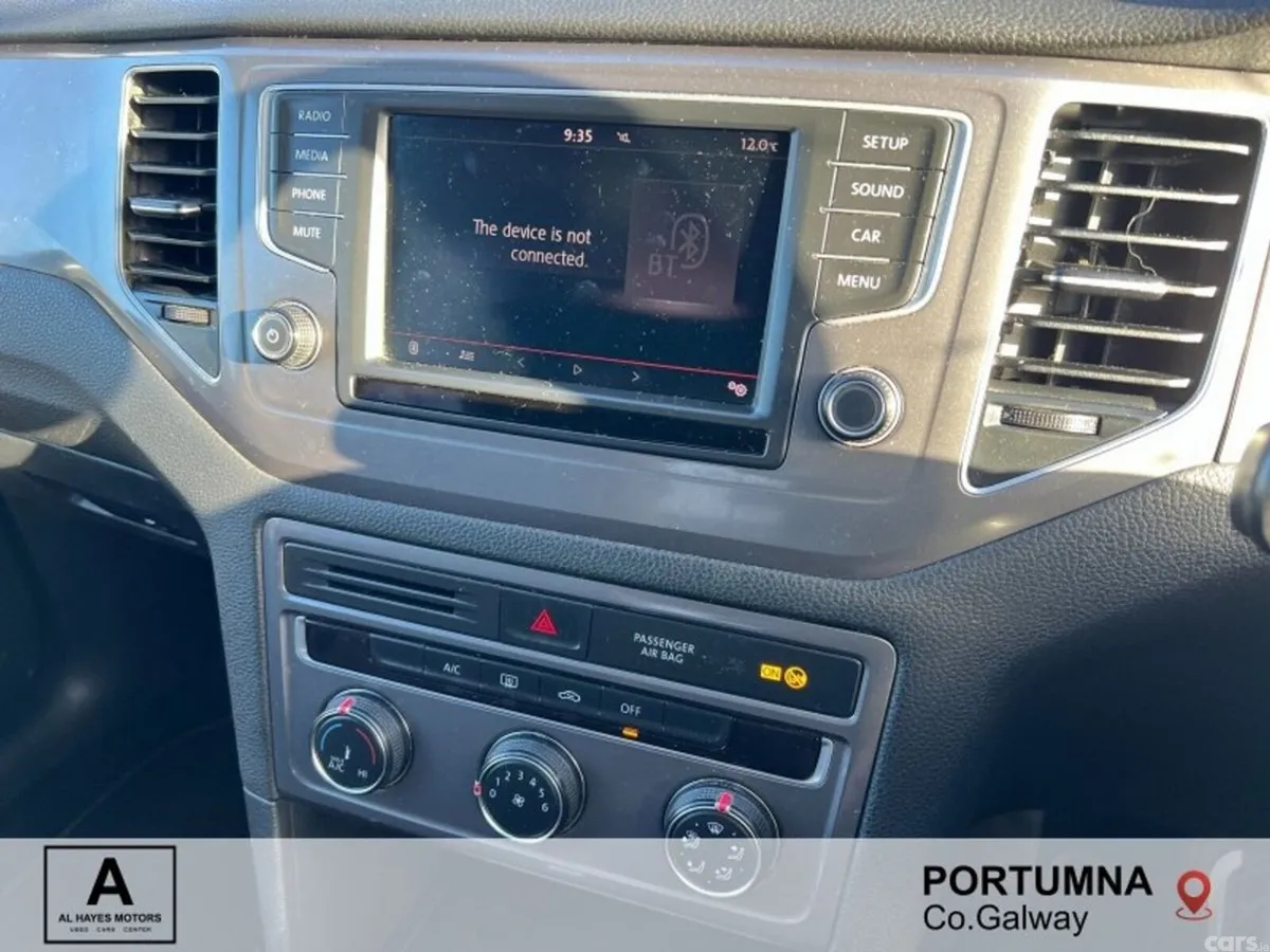 Volkswagen Golf Hatchback, Petrol, 2016, Black