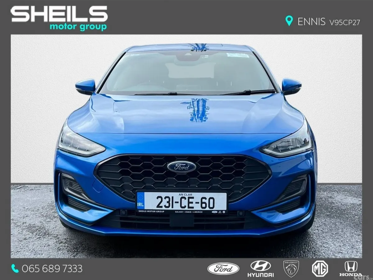 Ford Focus Hatchback, Petrol Hybrid, 2023, Blue