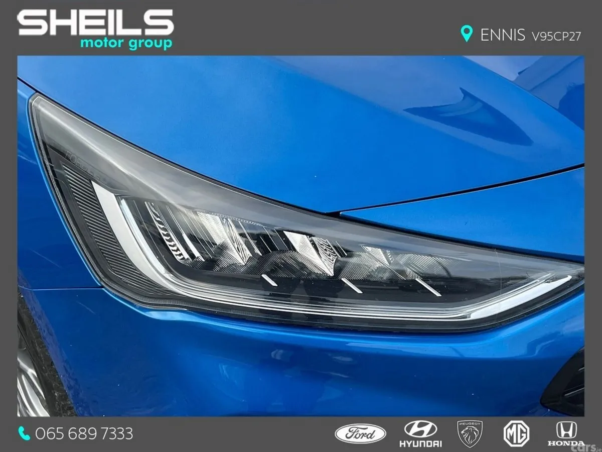Ford Focus Hatchback, Petrol Hybrid, 2023, Blue