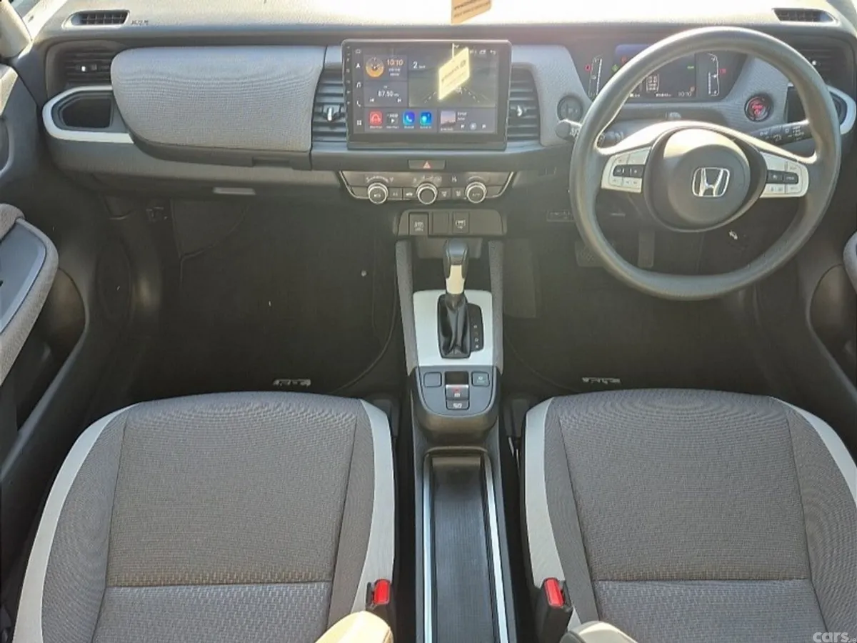 Honda Fit Hatchback, Petrol Hybrid, 2022, Grey
