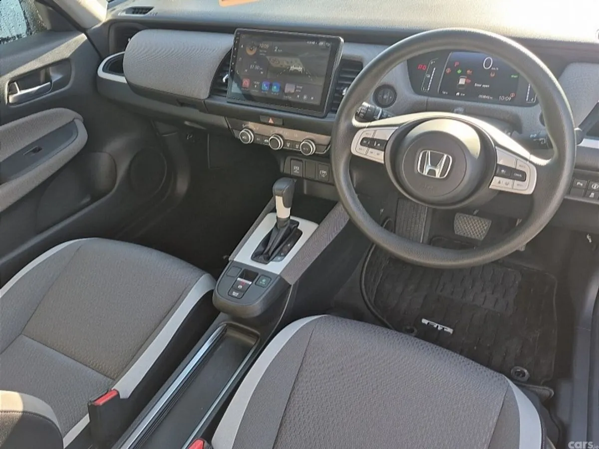 Honda Fit Hatchback, Petrol Hybrid, 2022, Grey