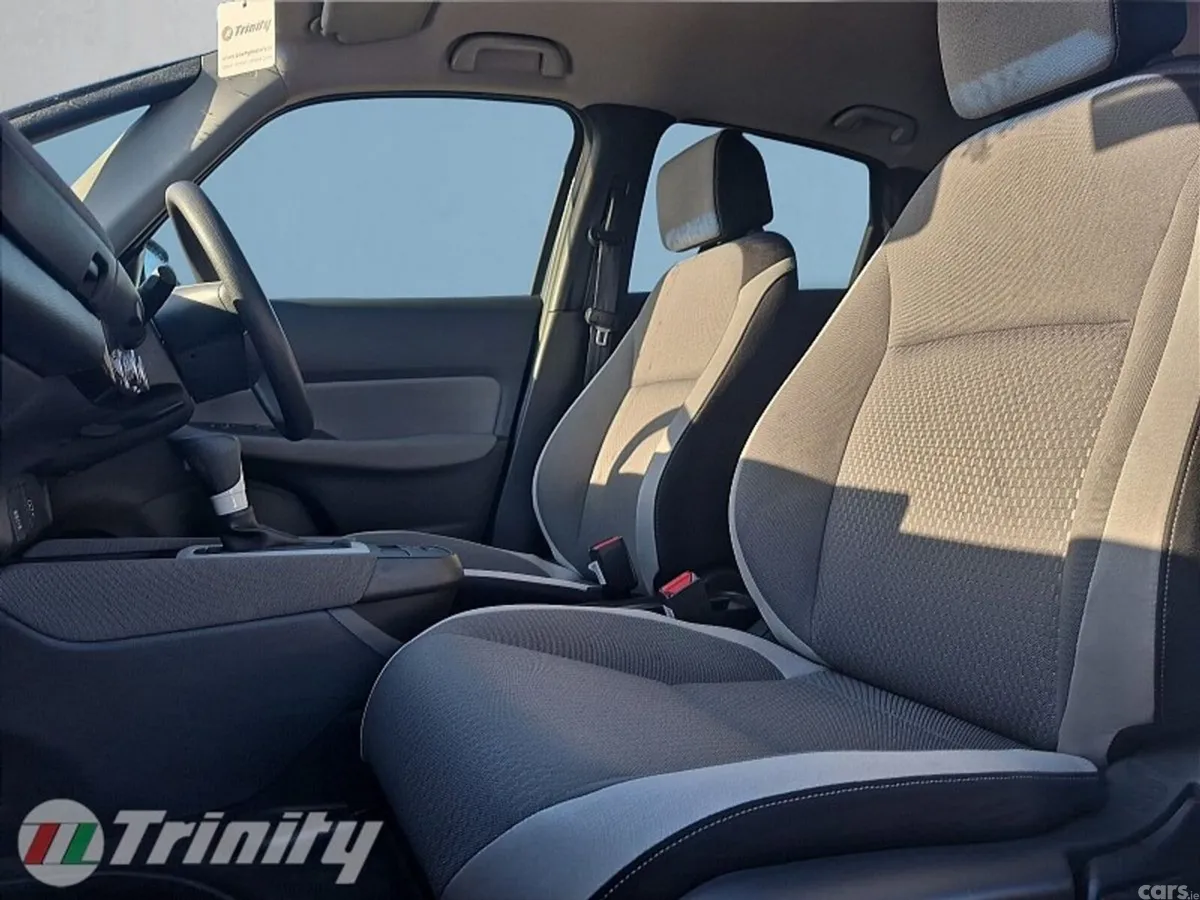 Honda Fit Hatchback, Petrol Hybrid, 2022, Grey