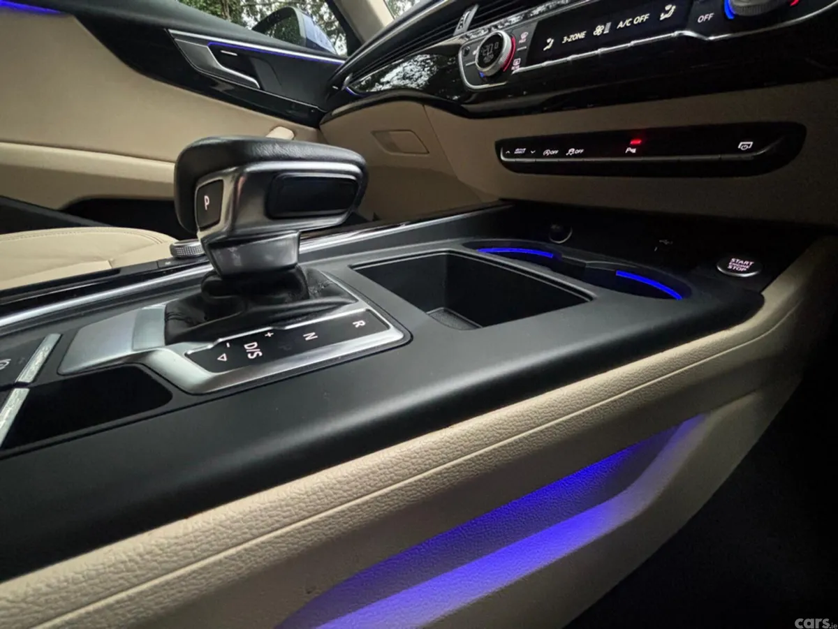 Audi A4 Saloon, Diesel, 2022, Blue