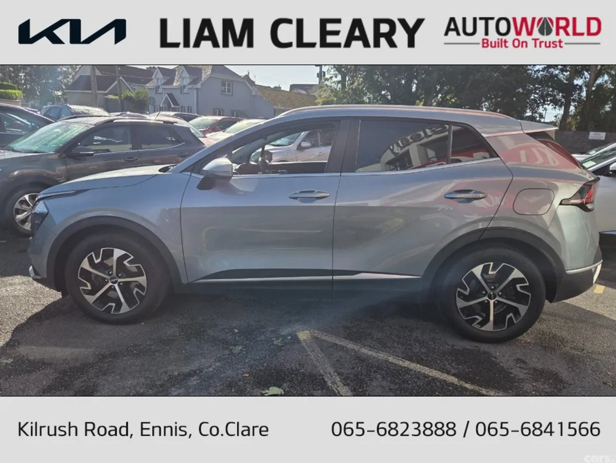 Kia Sportage MPV, Diesel, 2022, Grey