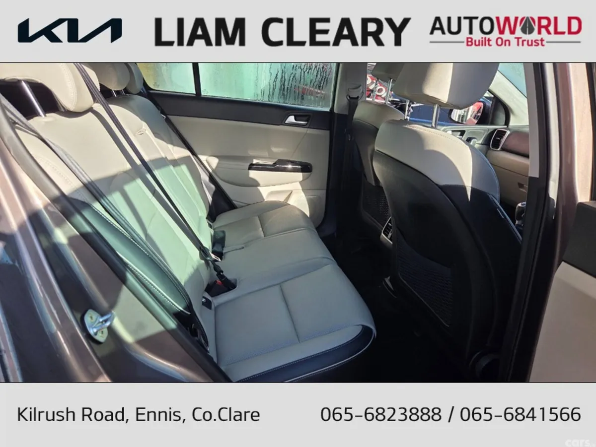 Kia Sportage MPV, Diesel, 2019, Brown