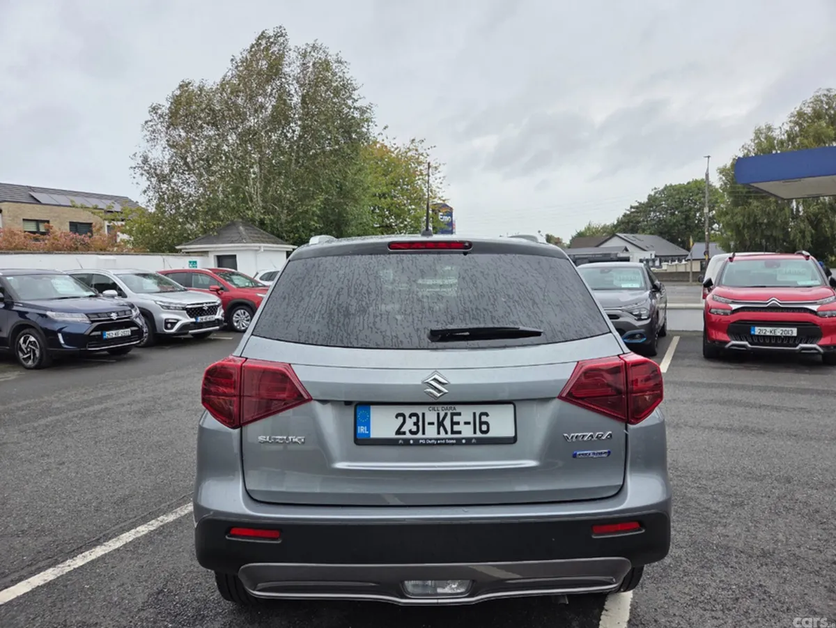 Suzuki Vitara SUV, Petrol, 2023, Grey