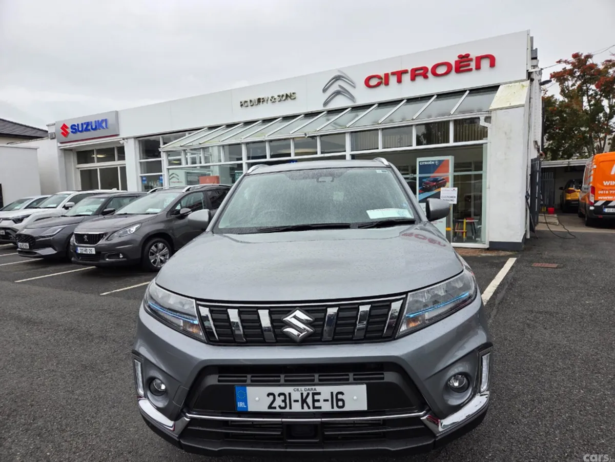 Suzuki Vitara SUV, Petrol, 2023, Grey