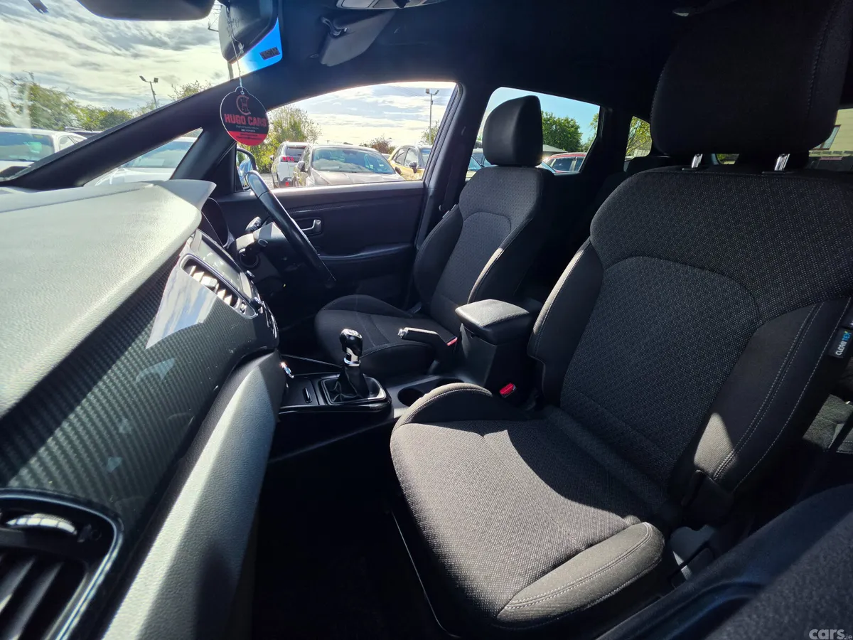 Kia Carens MPV, Diesel, 2017, Black