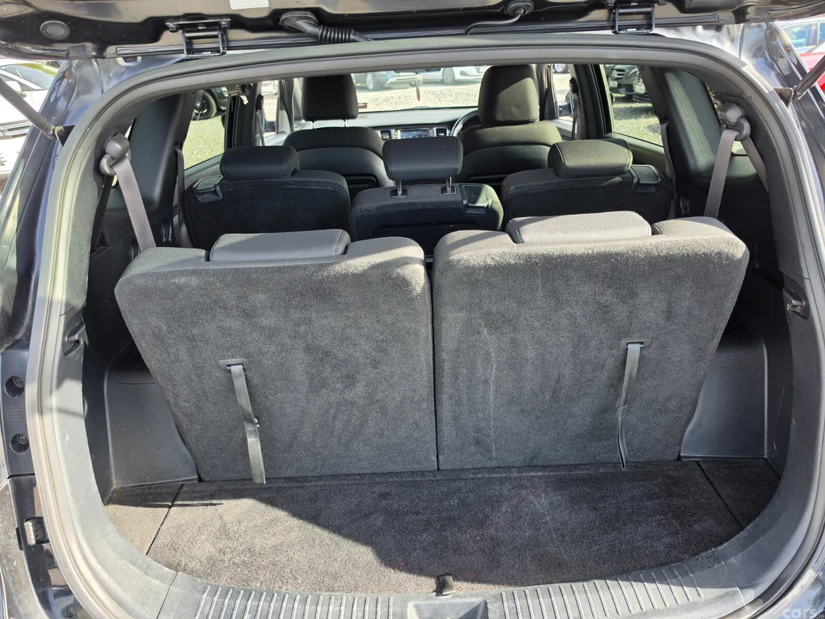 Kia Carens MPV, Diesel, 2017, Black