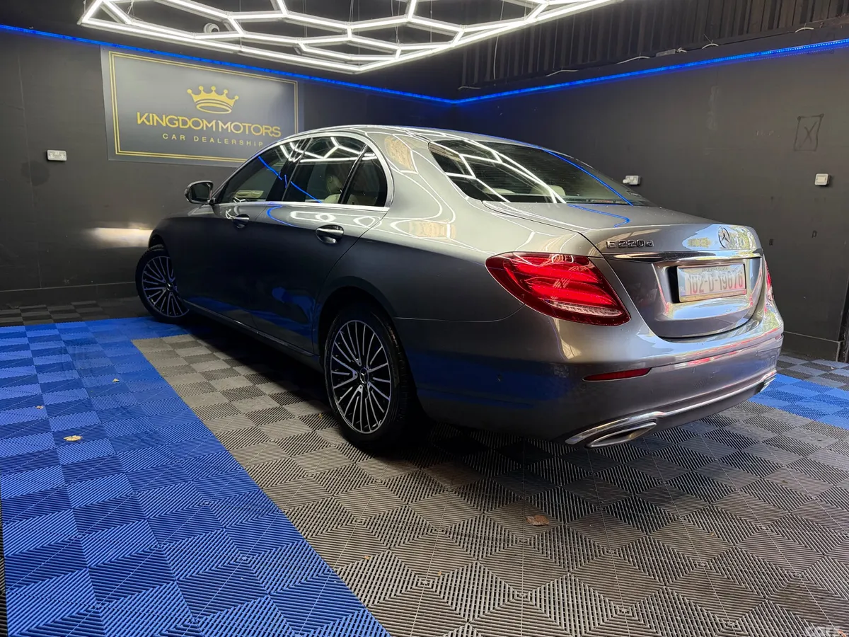 Mercedes-Benz E-Class Saloon, Diesel, 2016, Grey