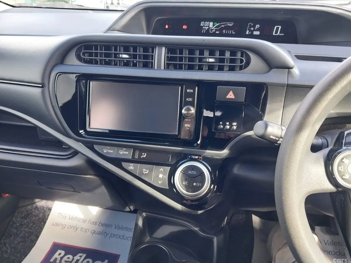 Toyota Aqua Hatchback, Petrol Hybrid, 2016, Blue