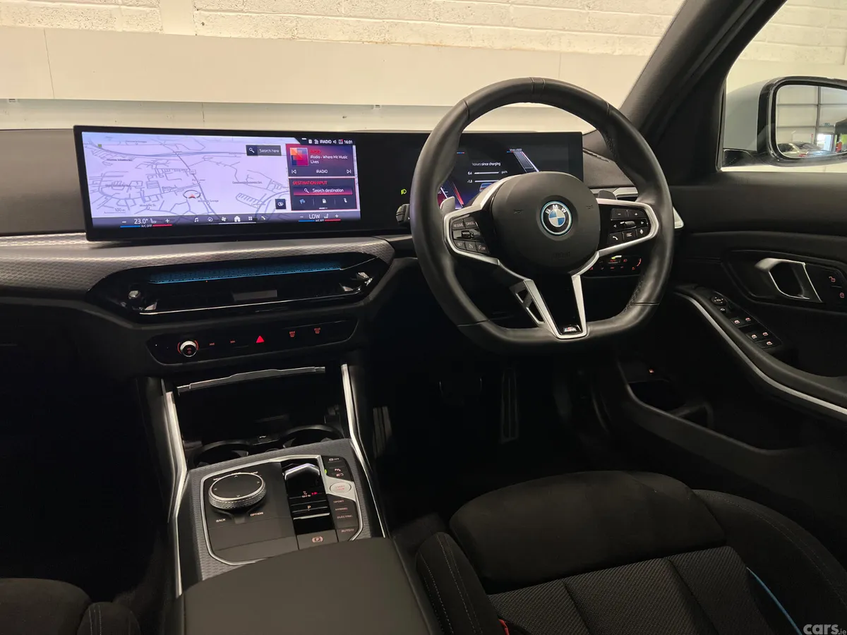 BMW 3-Series Saloon, Petrol Plug-in Hybrid, 2025, Grey