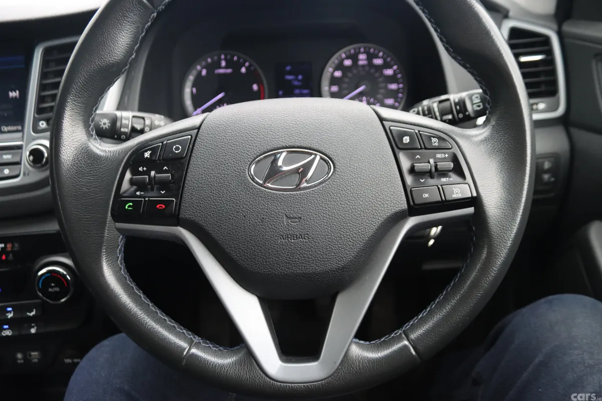 Hyundai Tucson SUV, Diesel, 2016, Grey
