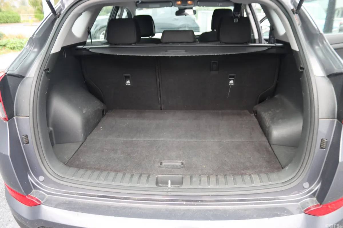 Hyundai Tucson SUV, Diesel, 2016, Grey