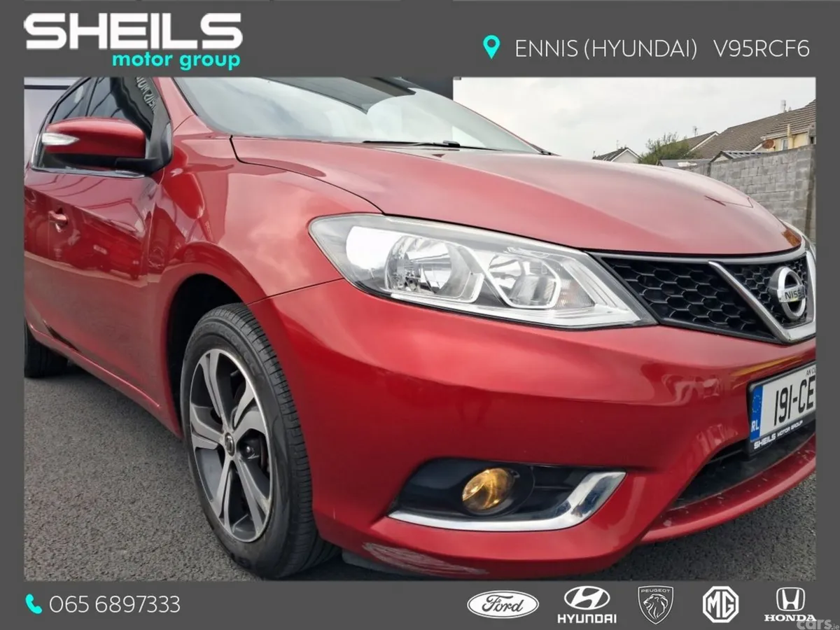 Nissan Pulsar Hatchback, Petrol, 2019, Red