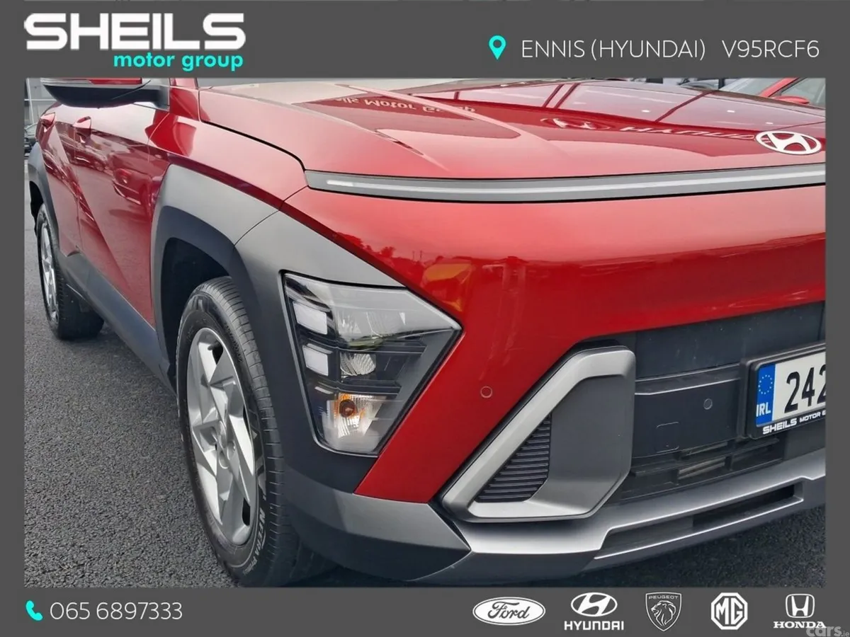 Hyundai KONA MPV, Petrol, 2024, Red