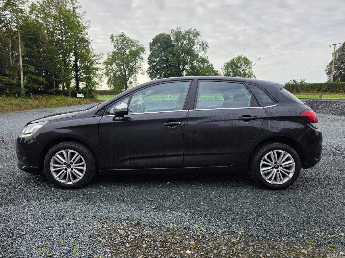 Citroen C4 Hatchback, Diesel, 2017, Black