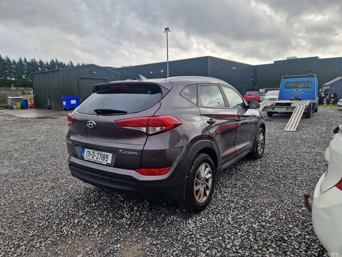Hyundai Tucson SUV, Diesel, 2017, Brown