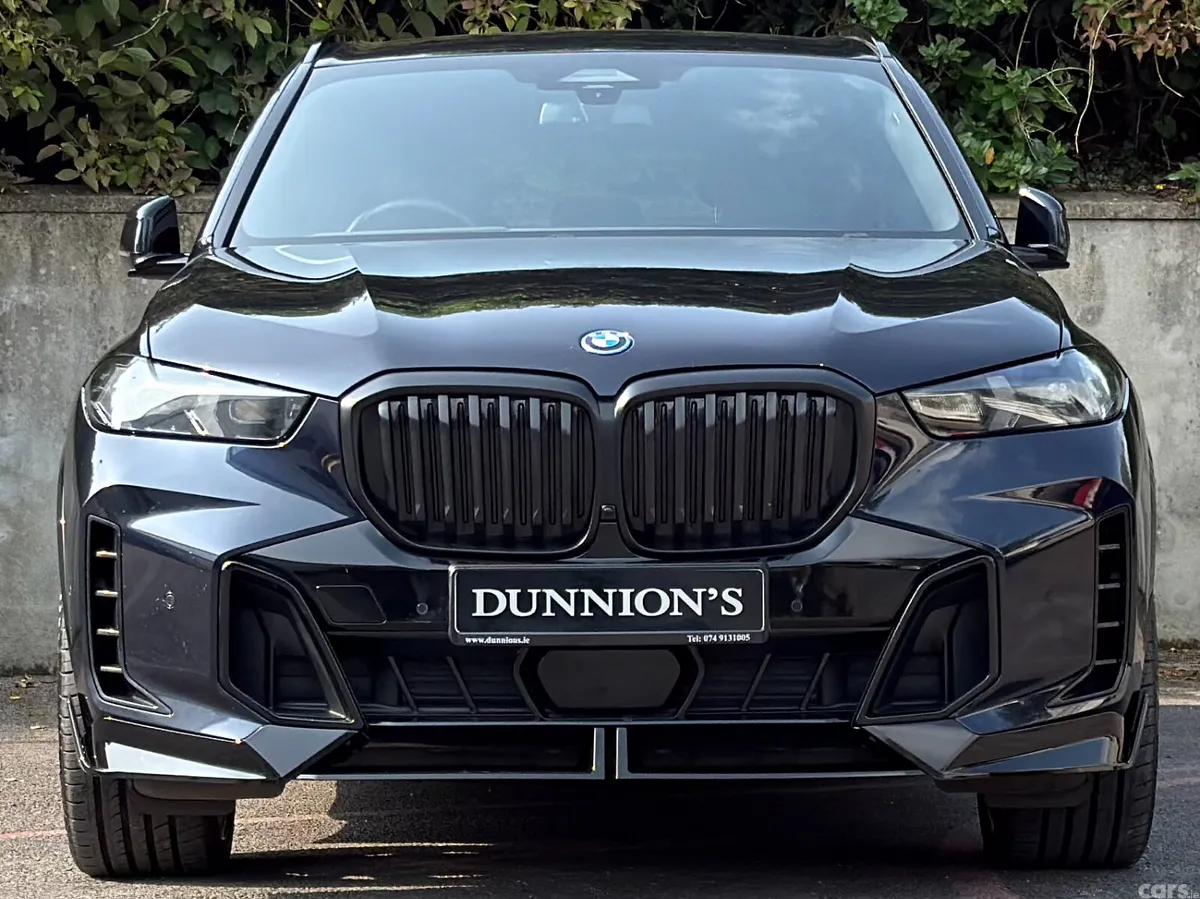 BMW X5 SUV, Petrol Hybrid, 2023, Black