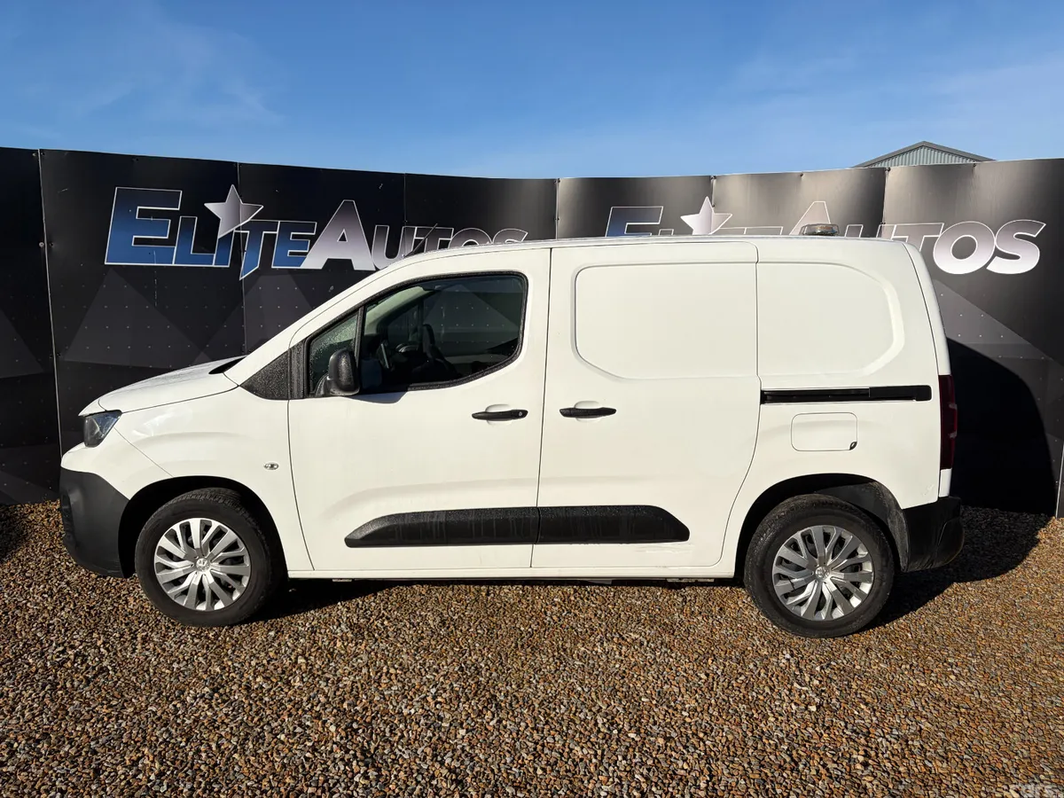 Peugeot Partner Van, Diesel, 2022, White