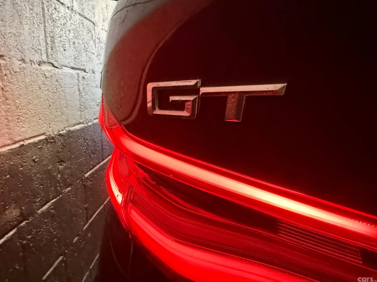 BMW 6-Series Hatchback, Diesel, 2019, Grey