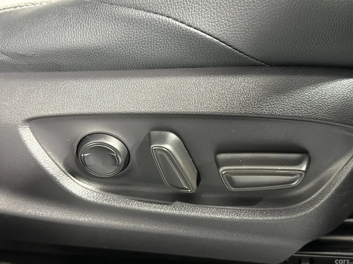 Toyota bZ4X Estate, Electric, 2023, Grey