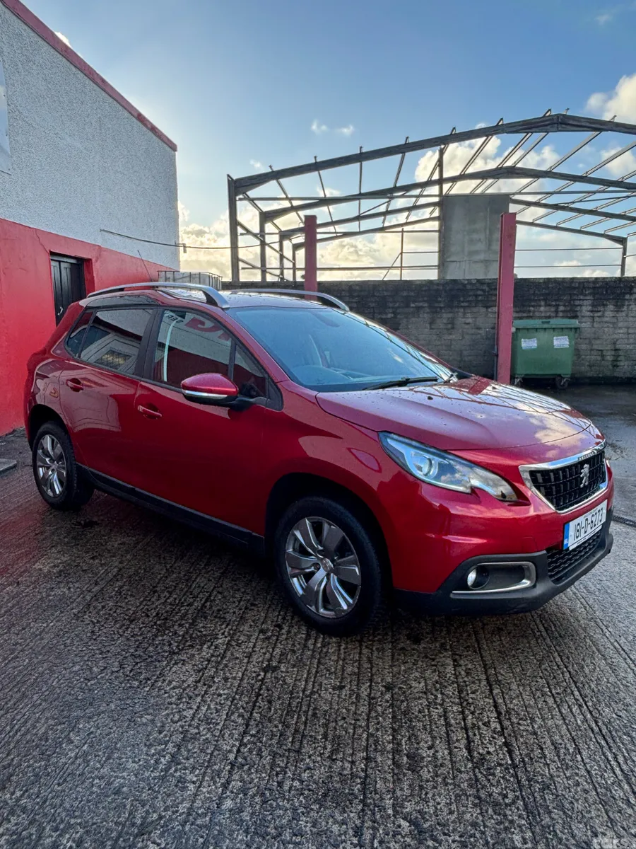 Peugeot 2008 Estate, Petrol, 2018, Red