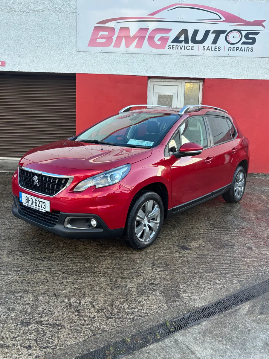 Peugeot 2008 Estate, Petrol, 2018, Red
