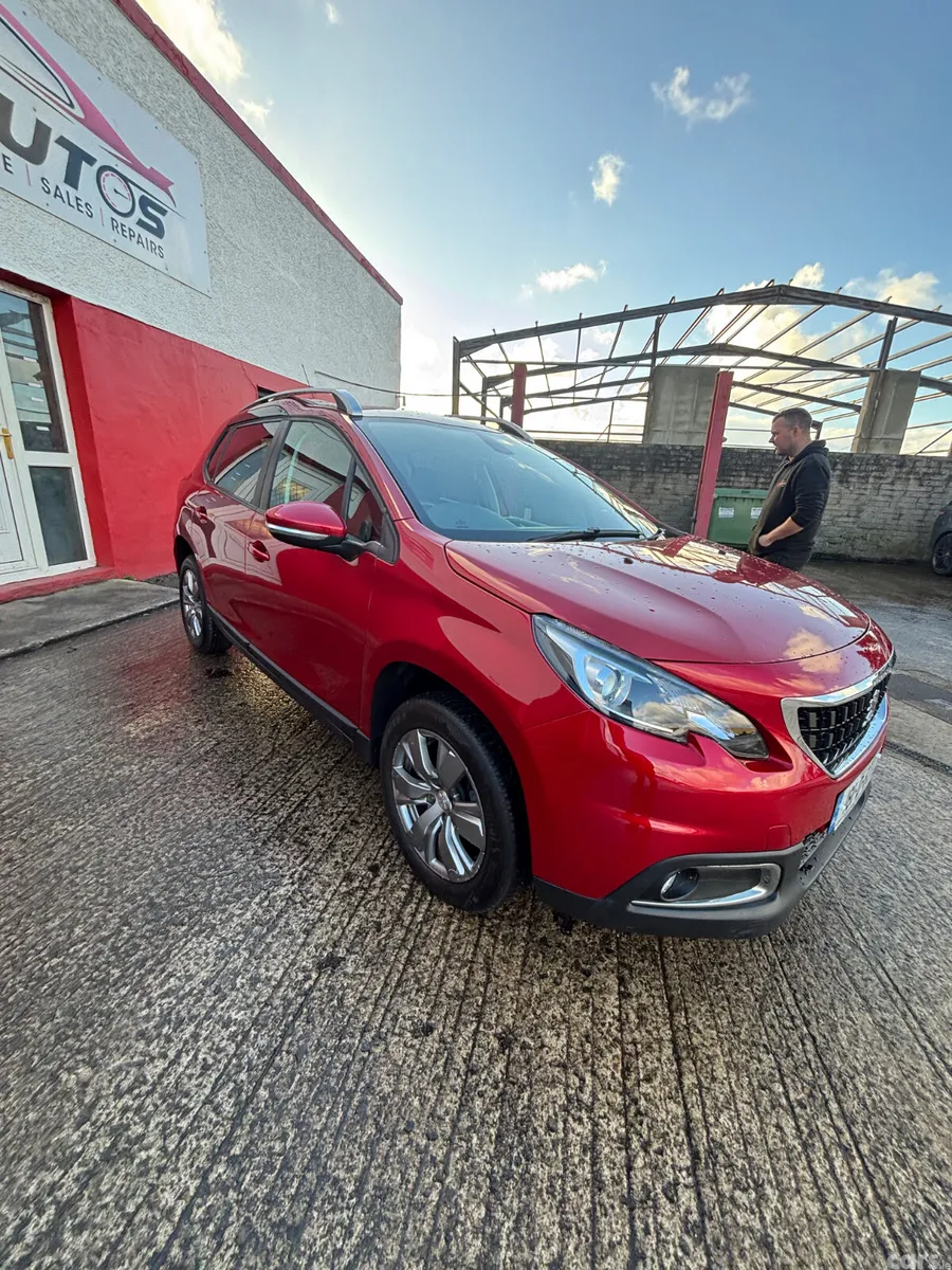 Peugeot 2008 Estate, Petrol, 2018, Red