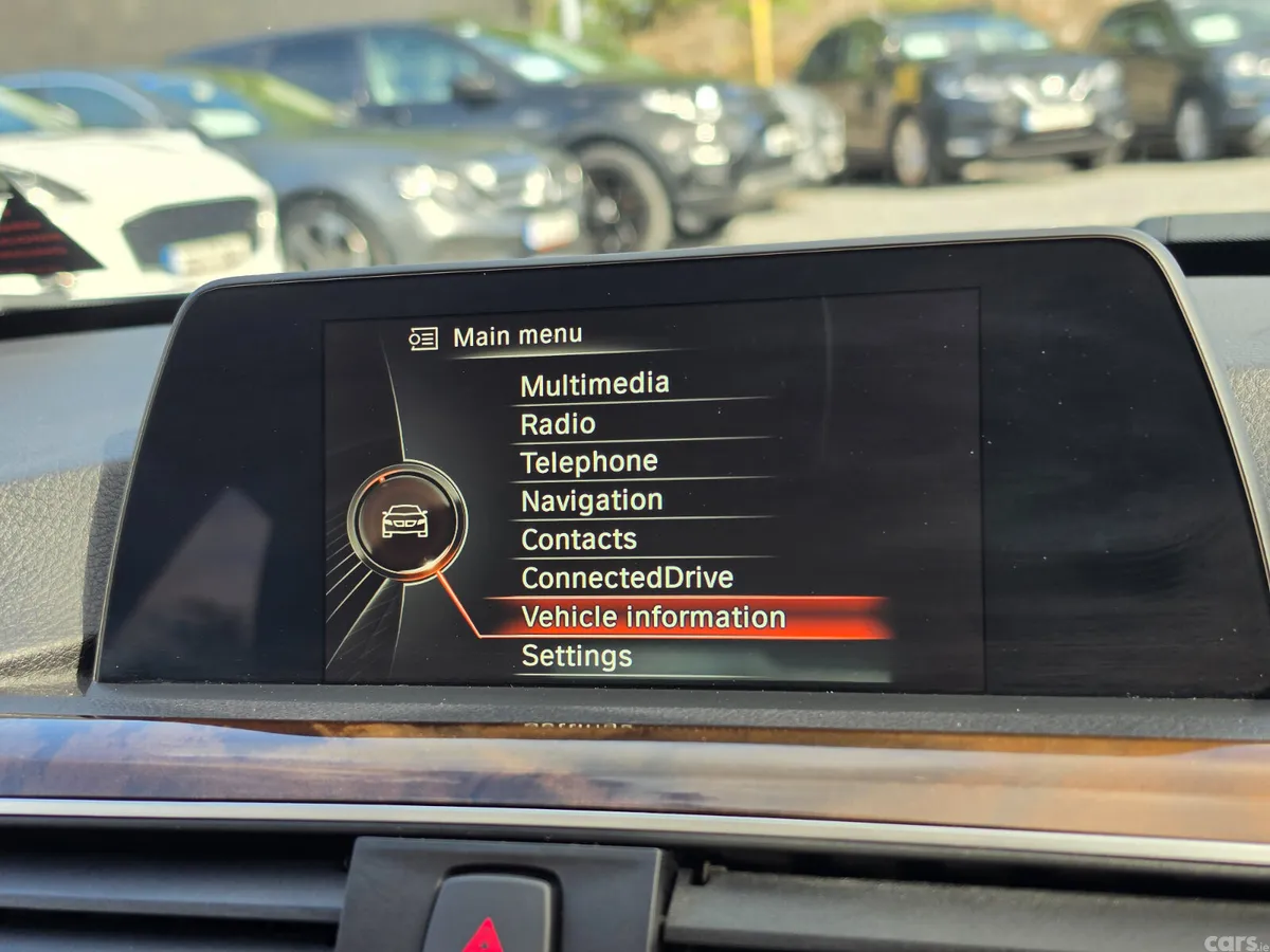 BMW 3-Series Saloon, Diesel, 2017, Blue