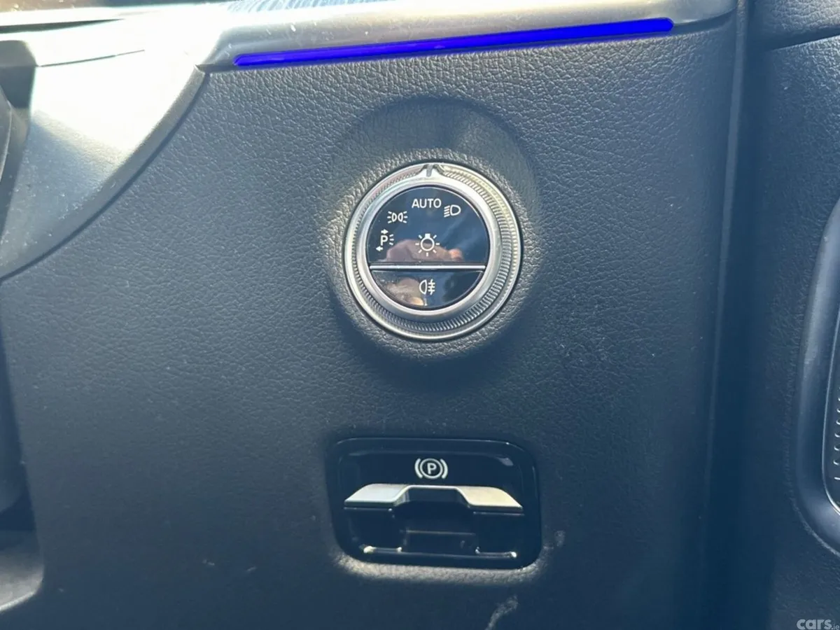 Mercedes-Benz C-Class Saloon, Petrol Plug-in Hybrid, 2024, Black
