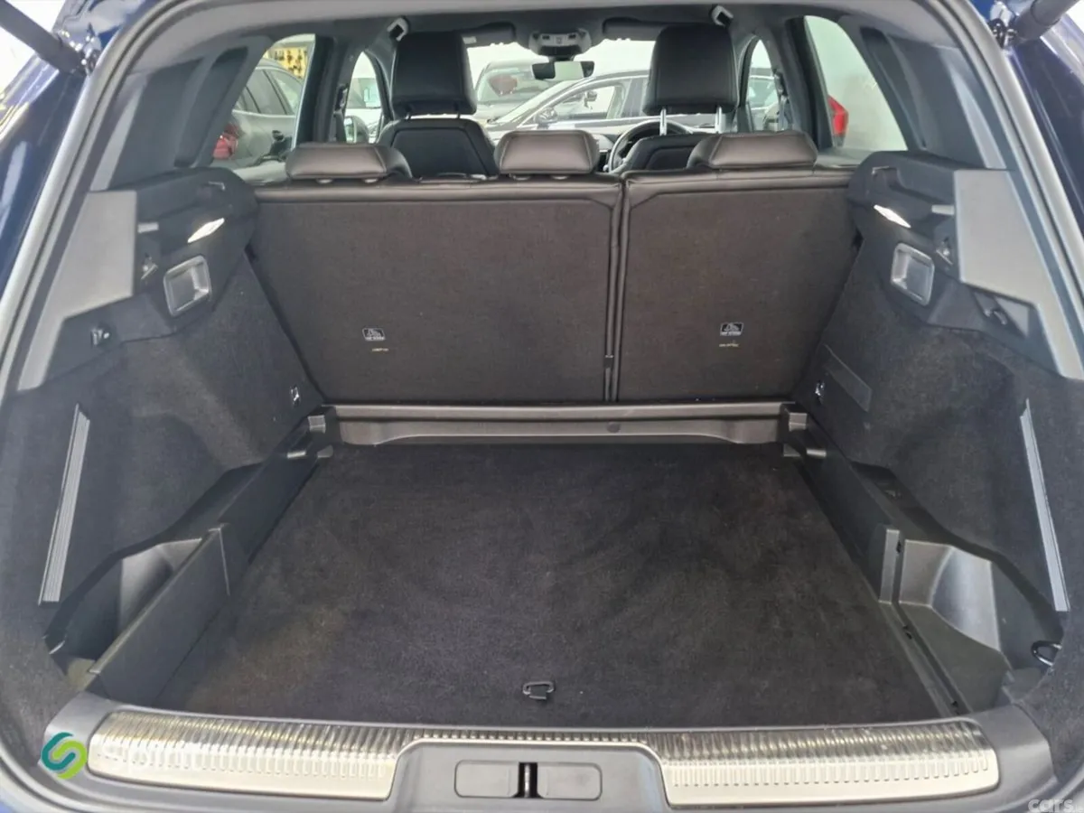 DS Automobiles DS 7 Estate, Diesel, 2023, Blue