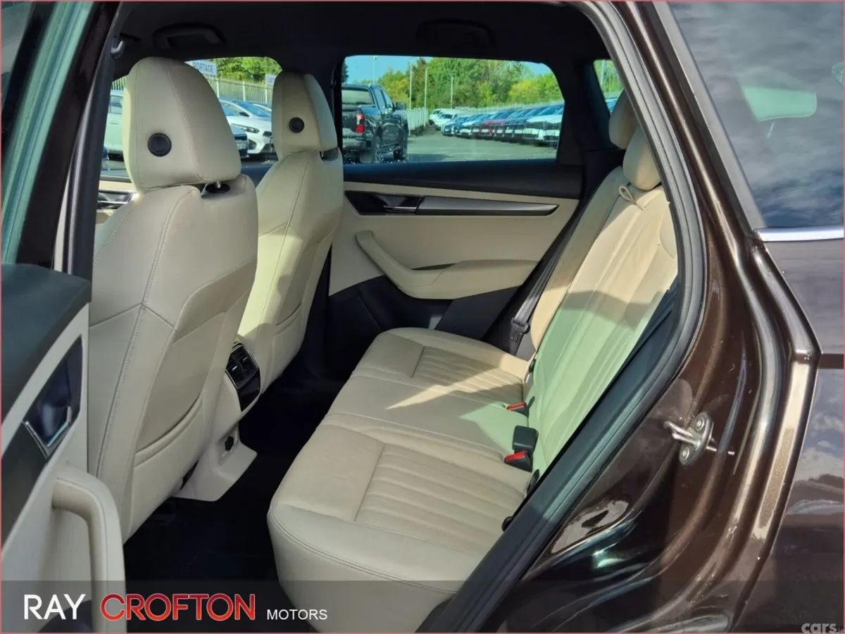 Skoda Karoq Estate, Diesel, 2019, Brown