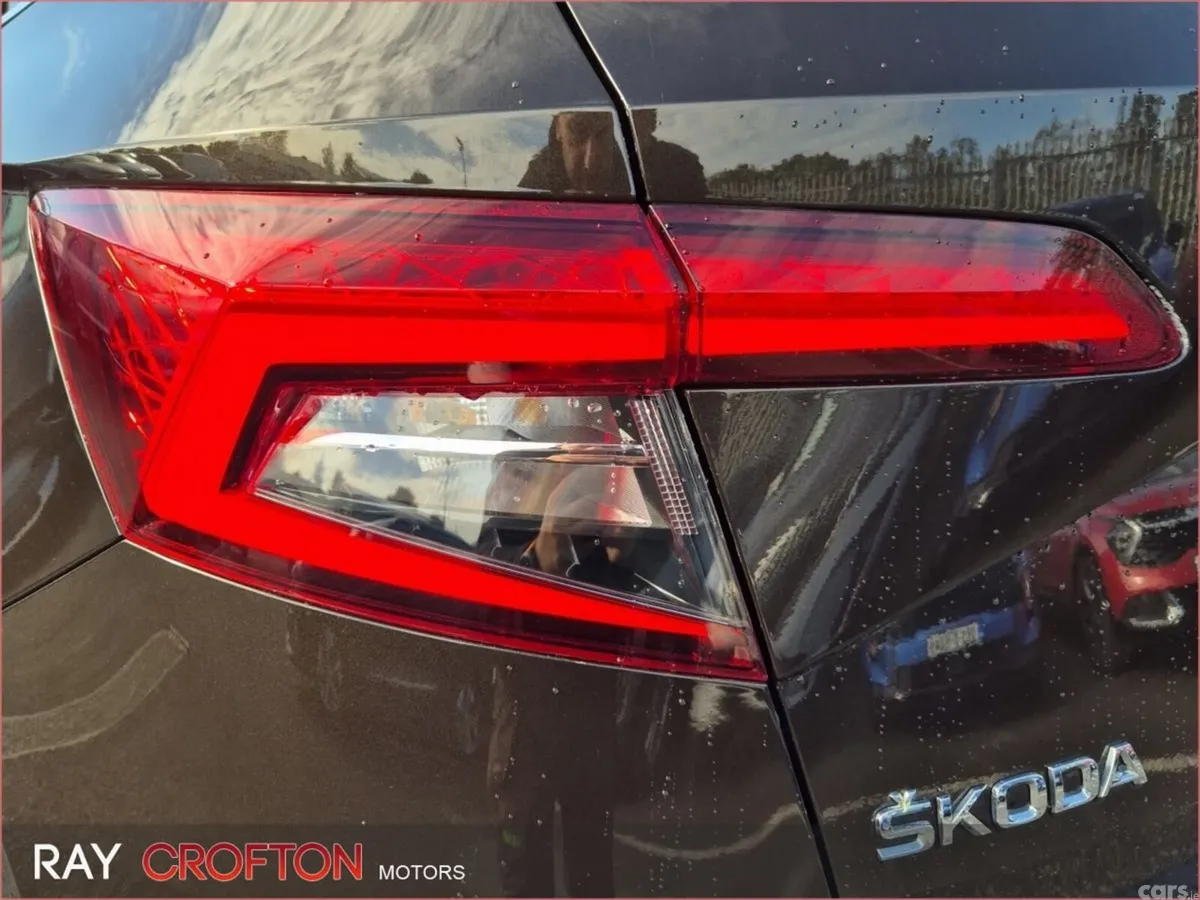 Skoda Karoq Estate, Diesel, 2019, Brown