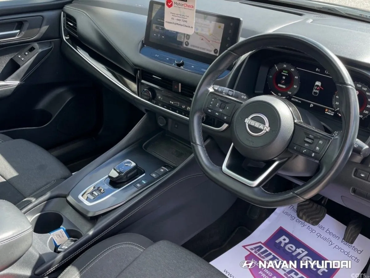Nissan Qashqai MPV, Petrol Hybrid, 2023, Black