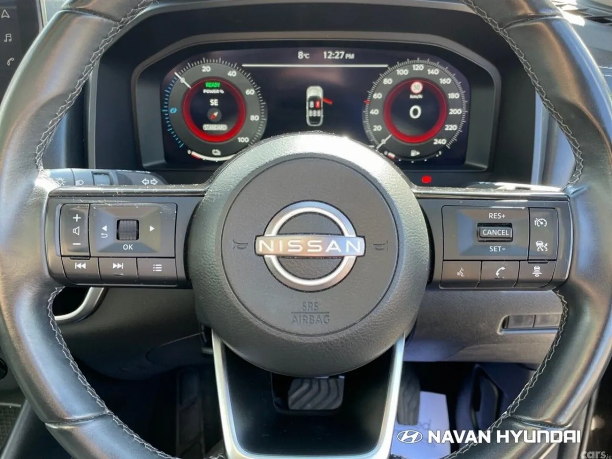 Nissan Qashqai MPV, Petrol Hybrid, 2023, Black