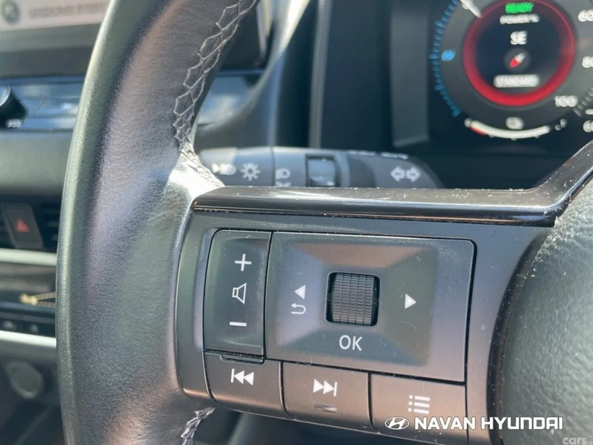 Nissan Qashqai MPV, Petrol Hybrid, 2023, Black