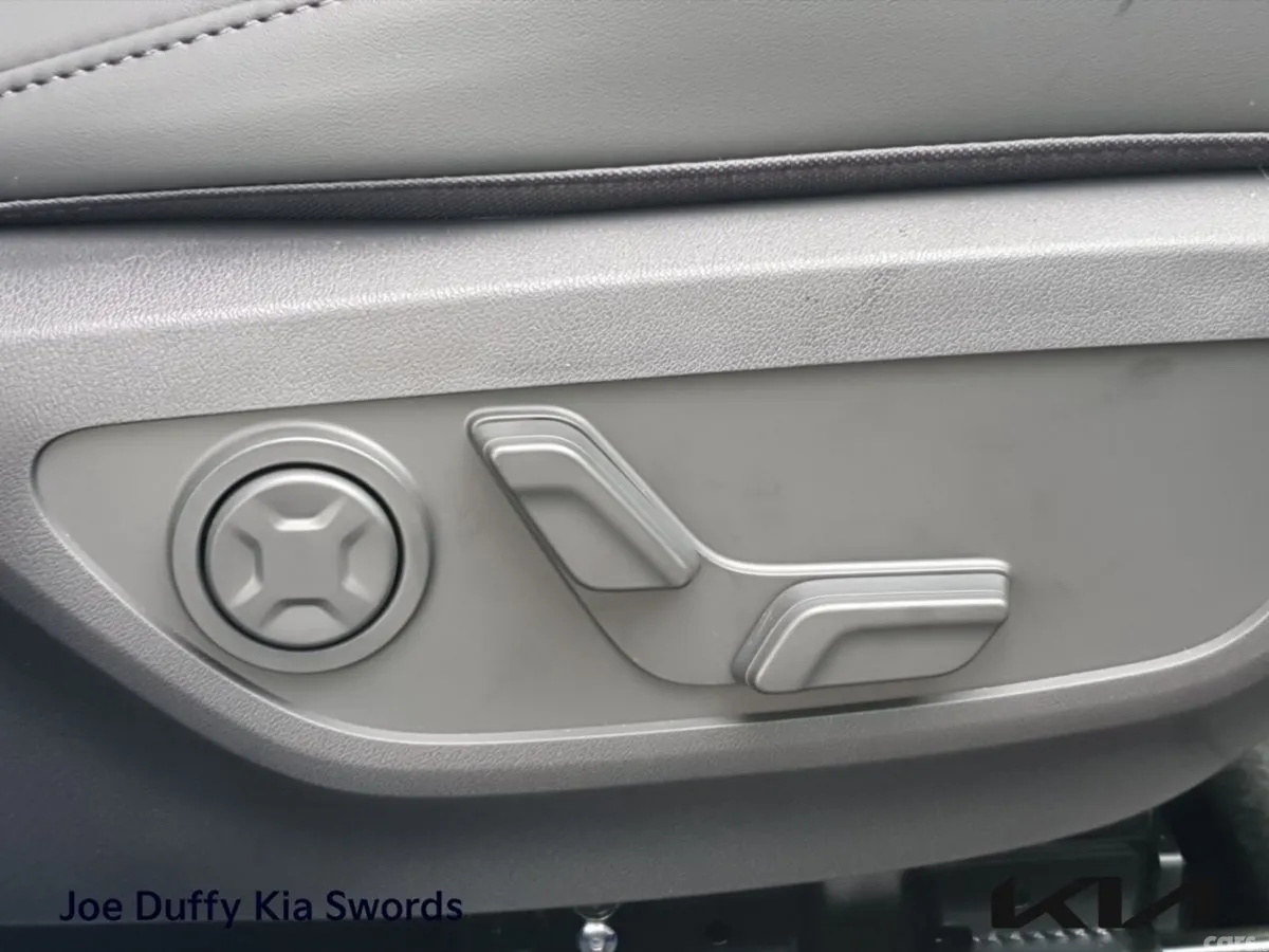 Kia Seltos MPV, Petrol, 2026, Blue