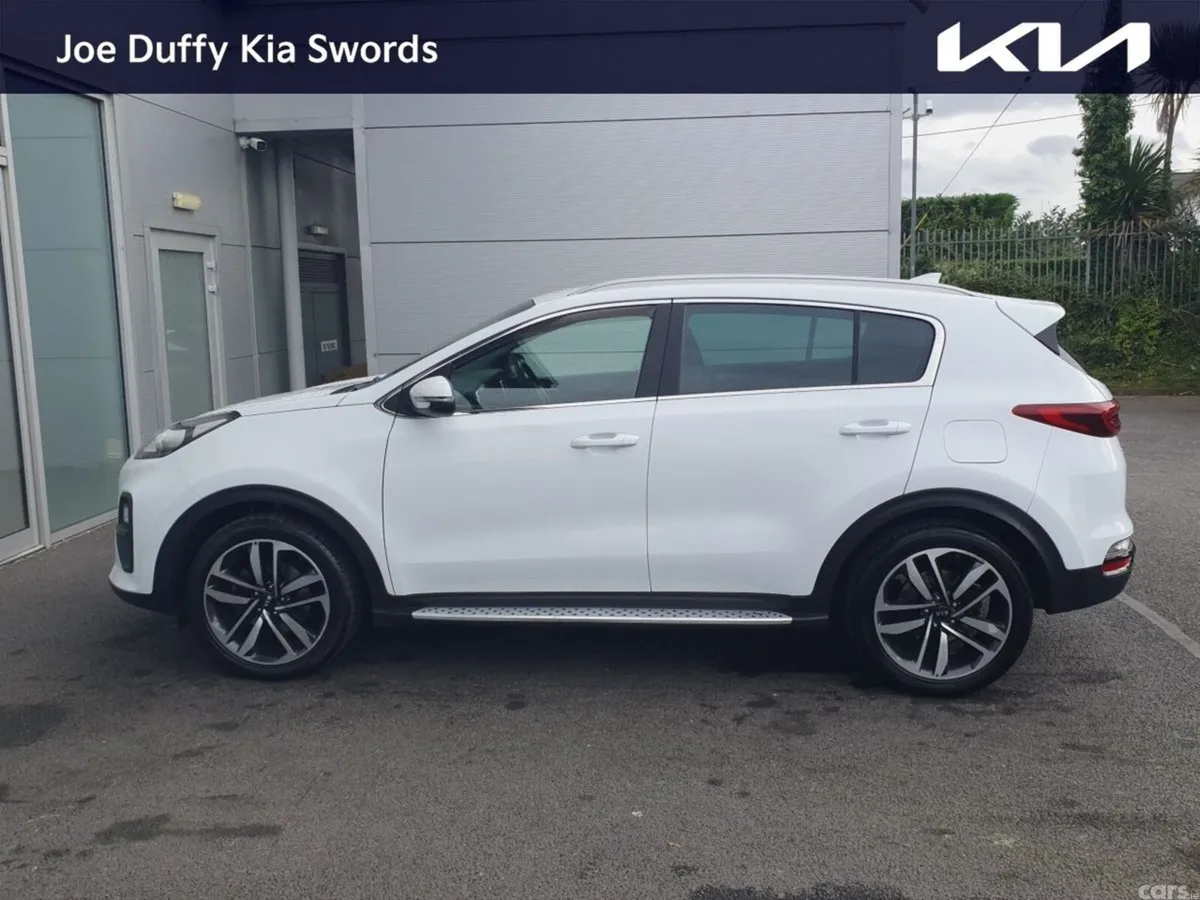 Kia Sportage SUV, Diesel Hybrid, 2021, White