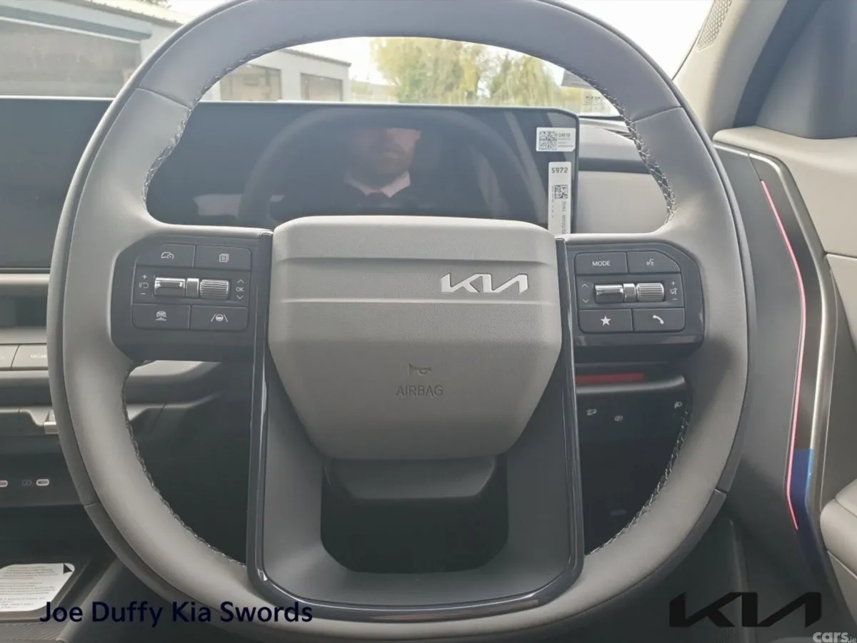 Kia Seltos MPV, Petrol, 2026, Blue